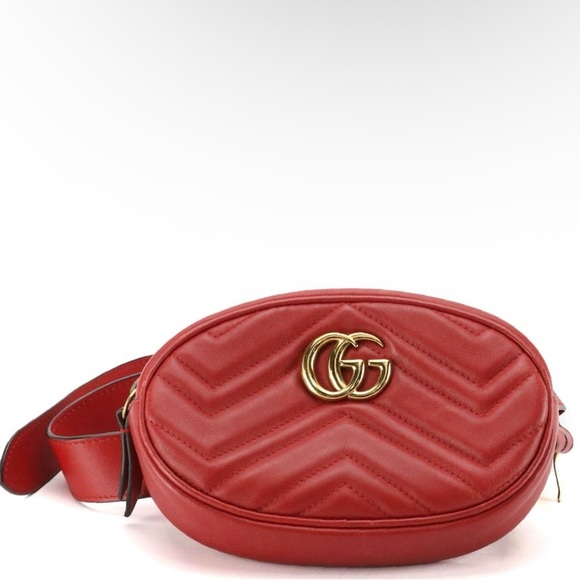 GUCCI GG Marmont Belt Bag in Red Chevron Matelassé Leather - EUC - Picture 1 of 8